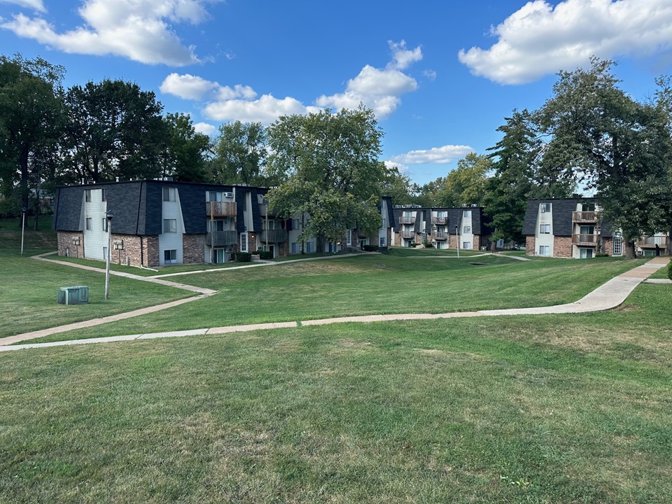 Woodlands Apartments Gallery